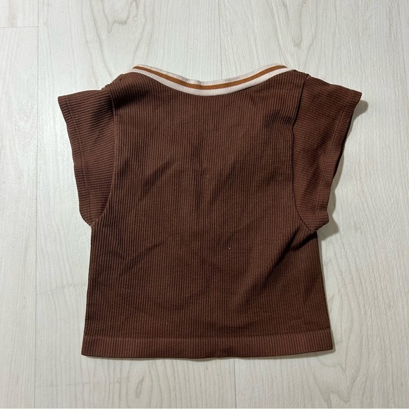 Out From Under Urban Outfitters Brown Ribbed Crop Top Tate McRae Bar Top Size XS - Picture 3 of 4